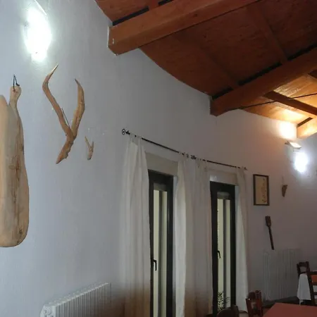 فندق Bosco Selene لاينوساي