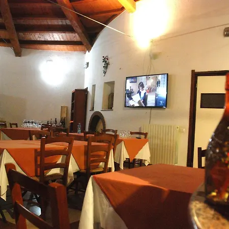 Bosco Selene فندق